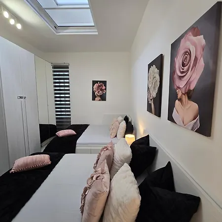 Raymihome Lugaro 1 Turin