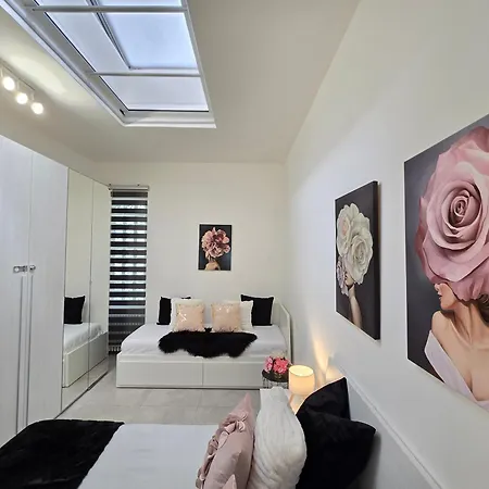 Apartment Raymihome Lugaro 1 Turin